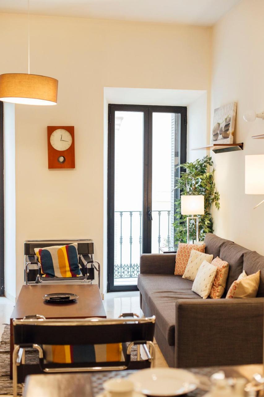 Ferienwohnung Plaza del Buen Suceso  Sevilla Exterior foto